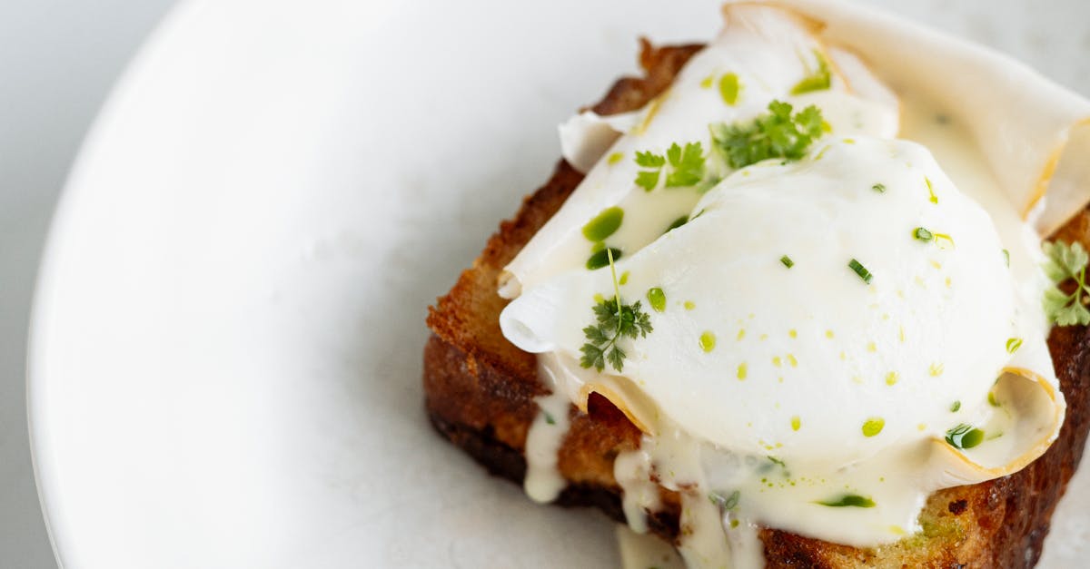 Hearty Comfort Food Main Course Selections Perfect for Winter Weddings